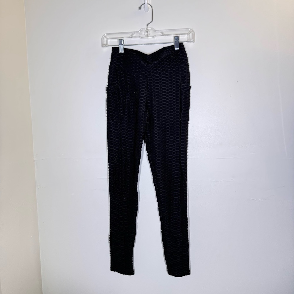Black Textured Women's Leggings